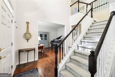This beautiful home located on a cul-de-sac backs up to a - photo 5