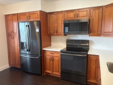Lake Condo For Sale in Delray Beach, Florida