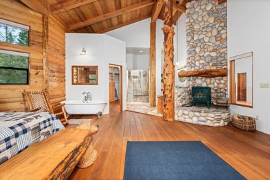 This spectacular Lodge-style home is truly unparalleled on the - photo 36