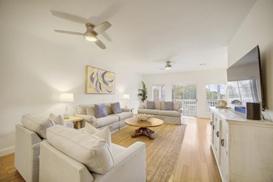 Welcome to the Legends on 30A, a refined coastal retreat where - photo 8