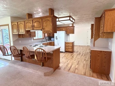 LOCATION LOCATION with water views!!!! This beautifully designed - photo 10
