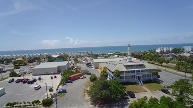St George Island awesome opportunity! Mixed use building for - photo 12