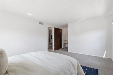 Easy living awaits at 97 Springwood Drive! Step inside and be - photo 16