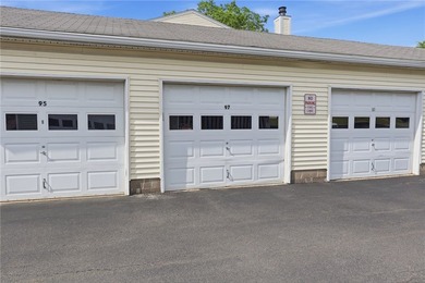 Easy living awaits at 97 Springwood Drive! Step inside and be - photo 23