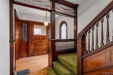 This stunning Victorian showcases remarkable original details - photo 5