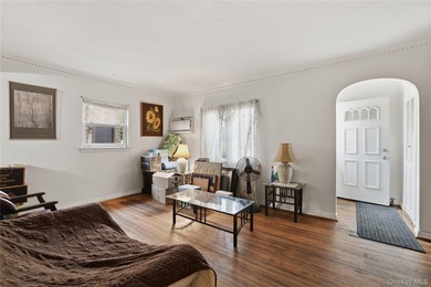 Charming brick home in tree-lined Oakland Gardens. This - photo 5
