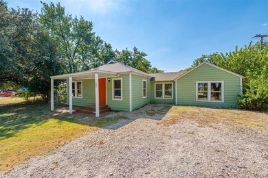 Benbrook Lake Home For Sale in Benbrook Texas