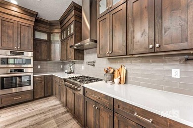 Experience elevated living in this move-in-ready Legacy home - photo 6