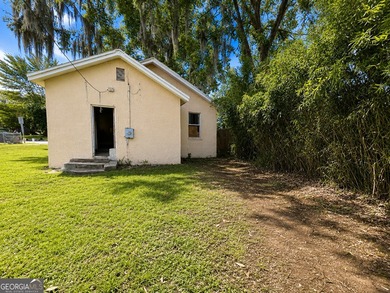 Investor Special - Fix & Flip Opportunity Calling all investors - photo 2