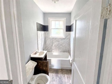 Investor Special - Fix & Flip Opportunity Calling all investors - photo 4