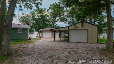 Lakefront living at its finest in this stunning waterfront ranch - photo 8