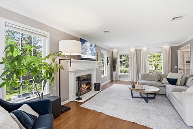 Nestled on a secluded, lushly landscaped three-quarter-acre - photo 8