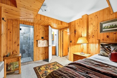 One-of-a-kind Northwoods home offering exceptional privacy on a - photo 37