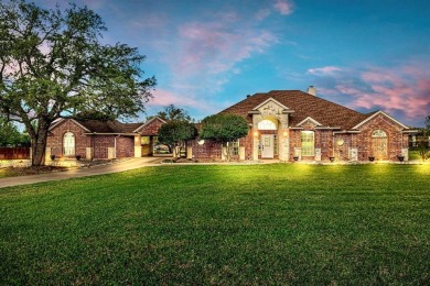 Lake Home Sale Pending in Granbury, Texas