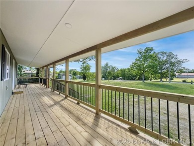 Completely rebuilt from the ground up, 5-bed, 3-bath home in - photo 2