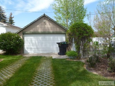A must see, to appreciate this one of a kind Craftsman beautiful - photo 5