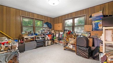 Opportunity awaits in the desirable Lakeview Acres Subdivision! - photo 12