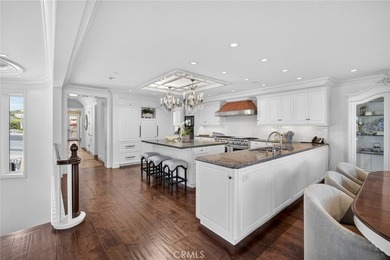 **Legacy by the Sea: A Rare Two-Residence Compound in Emerald - photo 10