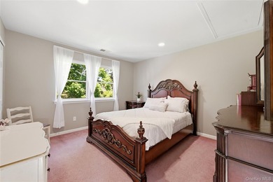 Welcome to the highly sought-after Island Estates, where space - photo 31