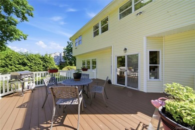 Welcome to the highly sought-after Island Estates, where space - photo 34