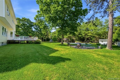 Welcome to the highly sought-after Island Estates, where space - photo 37