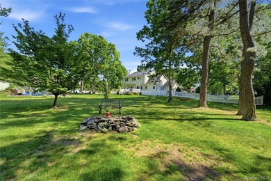 Welcome to the highly sought-after Island Estates, where space - photo 43