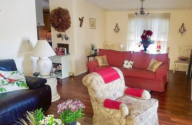 Welcome home to this beautiful double-wide 2-bedroom, 2-bath - photo 5