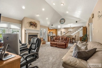 THIS PROPERTY IS CURRENTLY UNDER CONTRACT WITH A 48 HR FIRST - photo 9