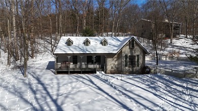 Lake Tomahawk - Columbiana County Home For Sale in Negley Ohio