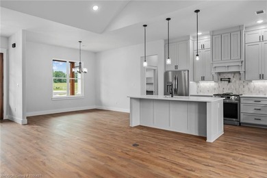 Welcome to East Village! This thoughtfully designed 3-bedroom, 2 - photo 7