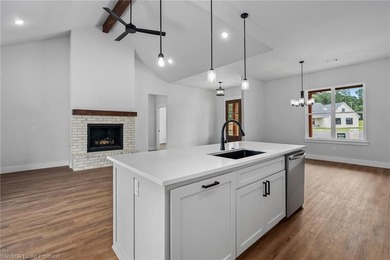 Welcome to East Village! This thoughtfully designed 3-bedroom, 2 - photo 8