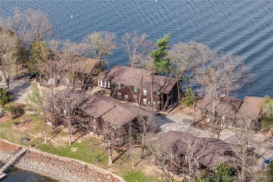 Welcome to this beautifully updated lakefront condo in one of - photo 9