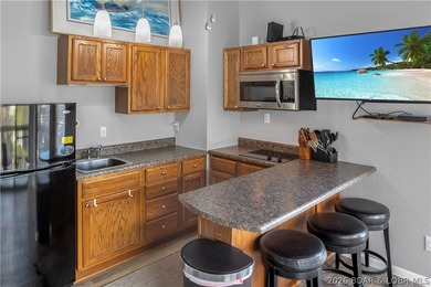 Welcome to the perfect little getaway at Lake of the Ozarks! - photo 8