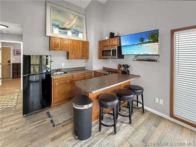 Welcome to the perfect little getaway at Lake of the Ozarks! - photo 9