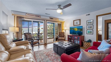 Wake up to open main channel views in the heart of Osage Beach - - photo 4