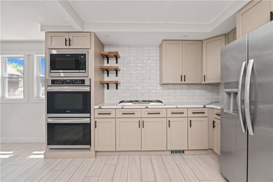 Welcome to this completely renovated 4 bedroom, 1.5 bath - photo 5