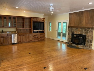 You will love the layout of this Harbor South home at Mountain - photo 12
