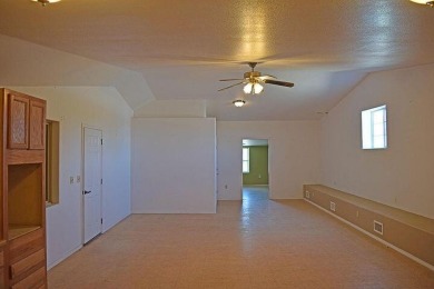 Versatile Industrial Office/Warehouse on Nearly 3 Fenced Acres