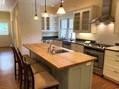 You will love the layout of this Harbor South home at Mountain - photo 22