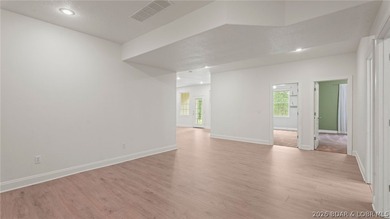 Beautifully maintained 5-bedroom, 3.5-bath home located in the - photo 5