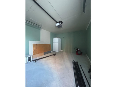 Prime Flushing detached single-family home located near Northern - photo 17