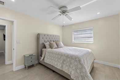 3 BEDROOM 2 BATH VILLA IN QUIET NEIGHBORHOOD OF CRYSTAL LAKE - photo 26