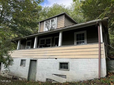 Clinch River Home For Sale in Saint Paul Virginia