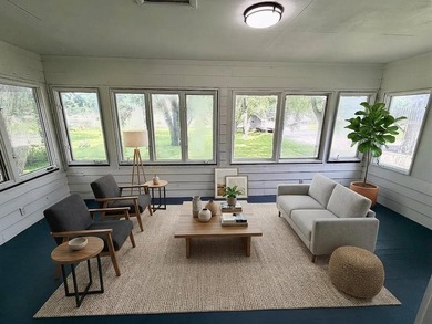 RARE TURNKEY ROCK RIVER COTTAGE! Fully renovated 3 bedroom, 1 - photo 7