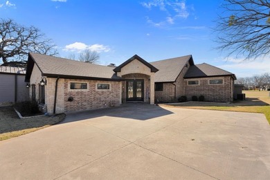 Lake Granbury Home For Sale in Granbury Texas