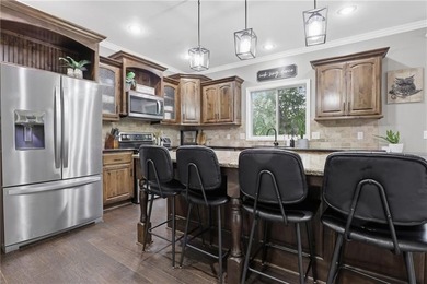 Welcome to 1502 Cross Creek Drive in the highly sought after - photo 12