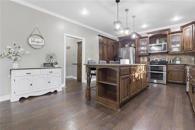 Welcome to 1502 Cross Creek Drive in the highly sought after - photo 19