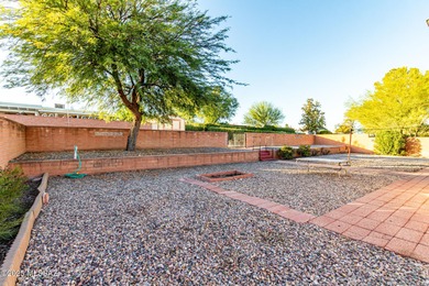 Move-in ready residence in Green Valley Desert Meadows! Recently