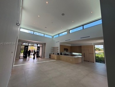 Miami Modern New Construction. Here is the opportunity to move - photo 8
