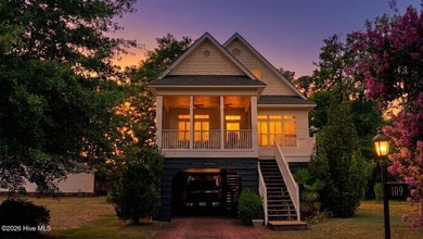 Home is located on a quiet street with room between neighbors - photo 1